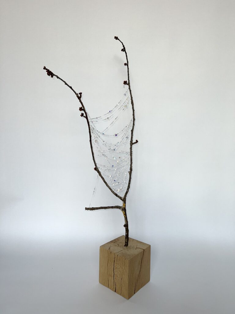 IKEBANA Tsuyu Bridwell