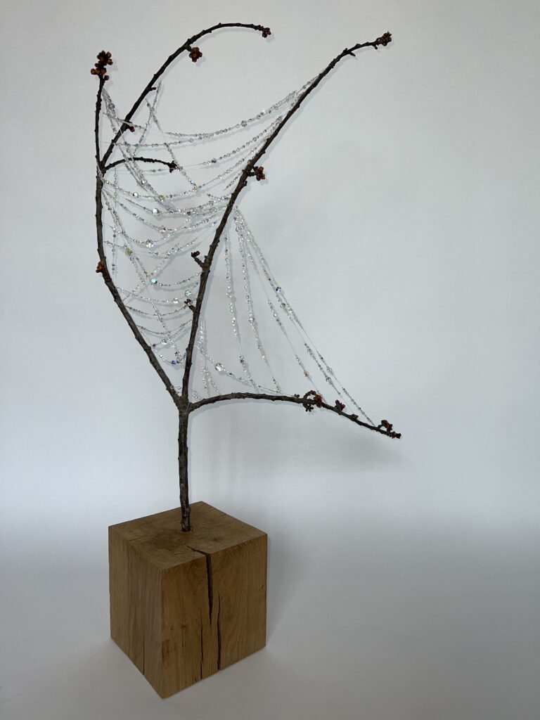IKEBANA Tsuyu Bridwell